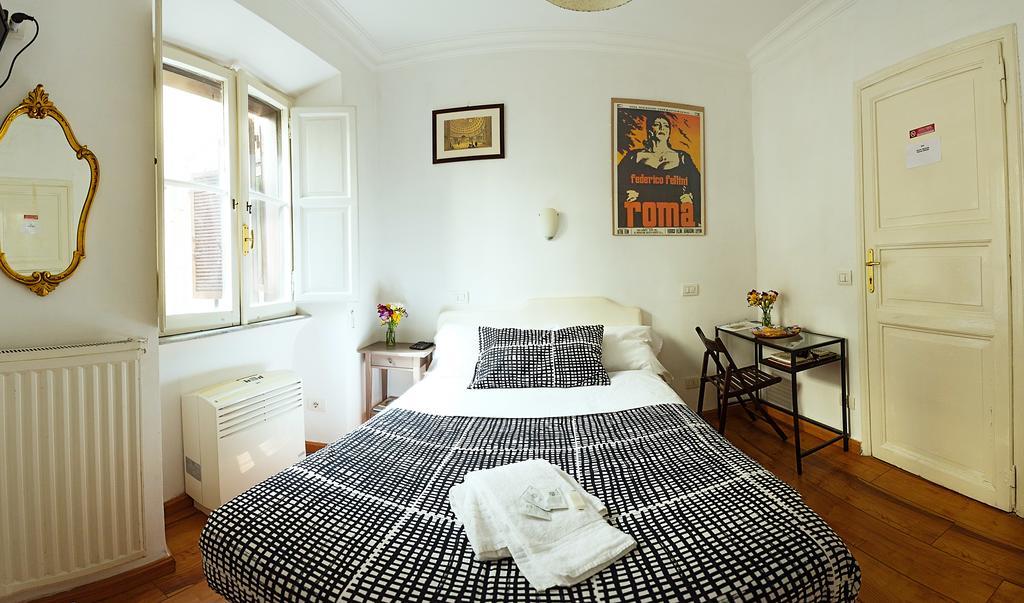 Bed & Breakfast Flavia 84 Roma Cameră foto
