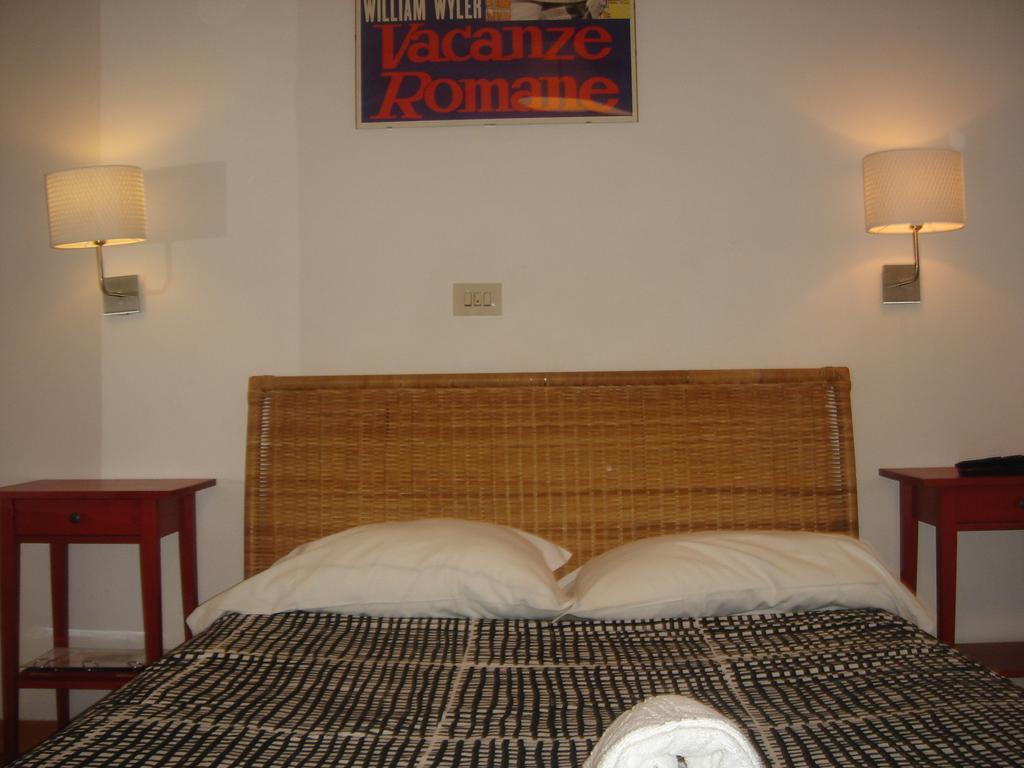 Bed & Breakfast Flavia 84 Roma Cameră foto